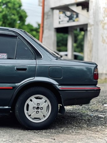 toyota-corolla-ee90-big-3