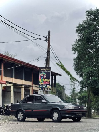 toyota-corolla-ee90-big-4