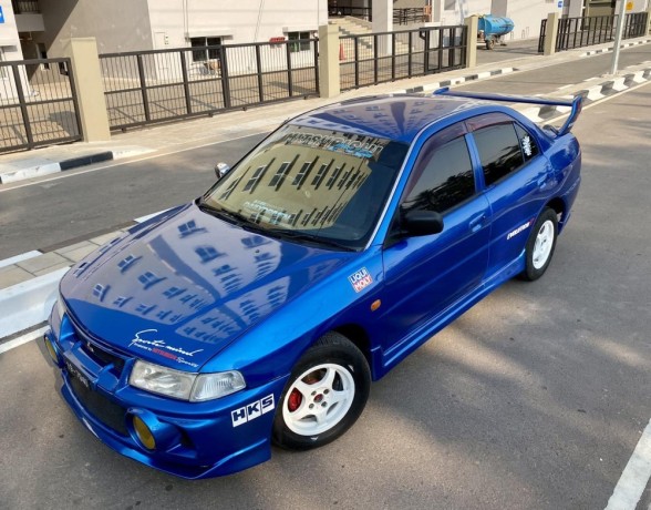 mitsubishi-lancer-ck2-big-0