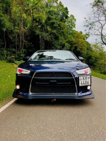 mitsubishi-lancer-ex-gls-big-0