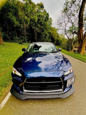 mitsubishi-lancer-ex-gls-big-6