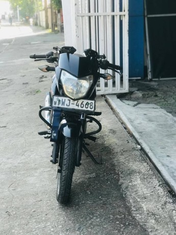 bajaj-pulsar-135-big-3
