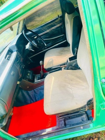mitsubishi-lancer-box-big-6
