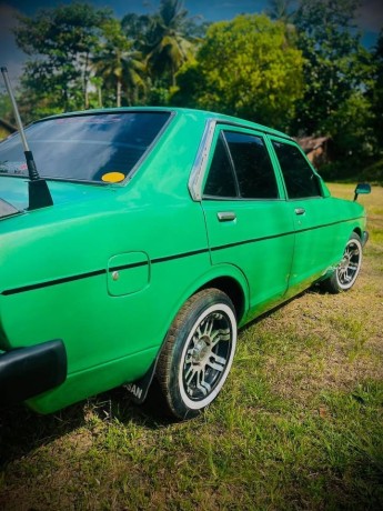 mitsubishi-lancer-box-big-4