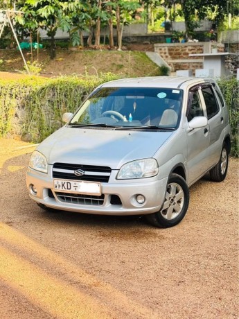 suzuki-swift-jeep-model-2004-big-0