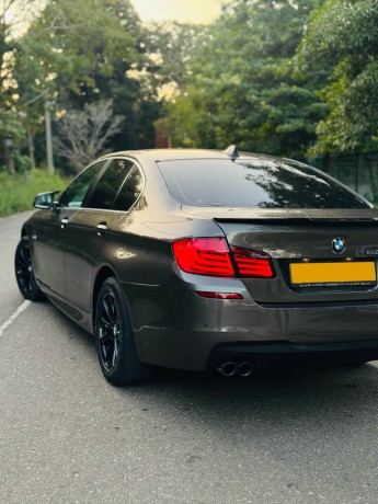 bmw-5-series-520d-3-option-big-2