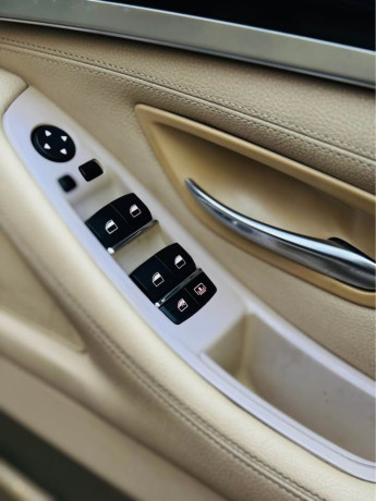 bmw-5-series-520d-3-option-big-3
