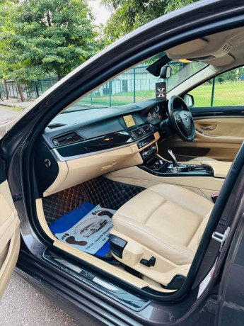 bmw-5-series-520d-3-option-big-7
