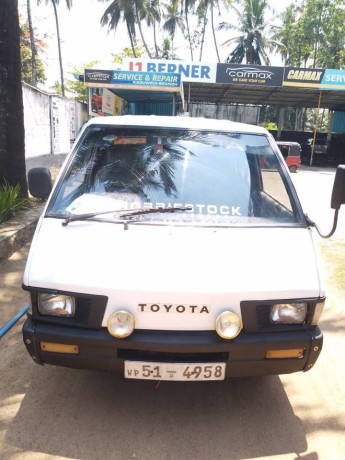 1986toyota-towunnse-cr26-big-0