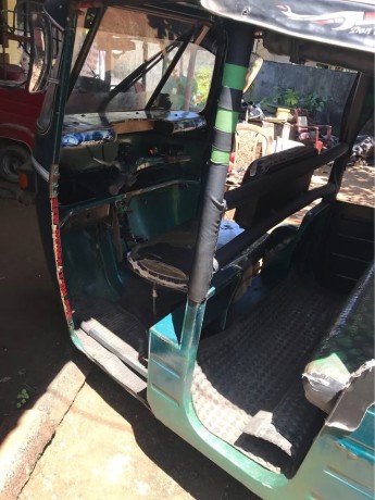 bajaj-2-stroke-2001-big-6
