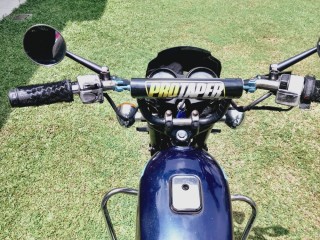 bajaj-boxer