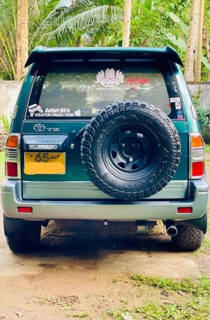 toyota-land-cruiser-prado-95-series-big-1