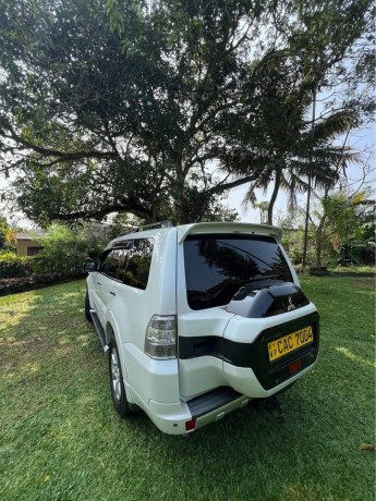 mitsubishi-montero-gls-did-big-2
