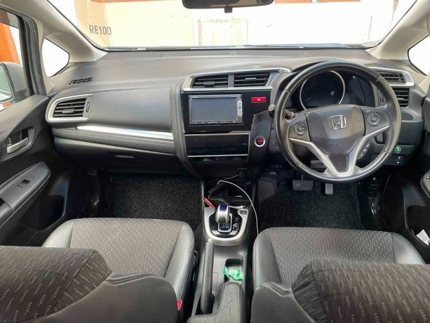 honda-fit-gp5-l-big-6