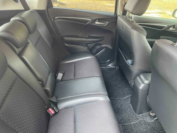 honda-fit-gp5-l-big-7