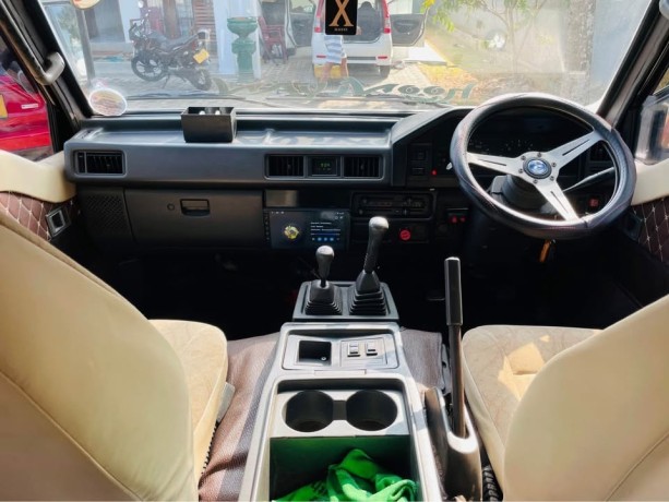 mitsubishi-delica-big-6