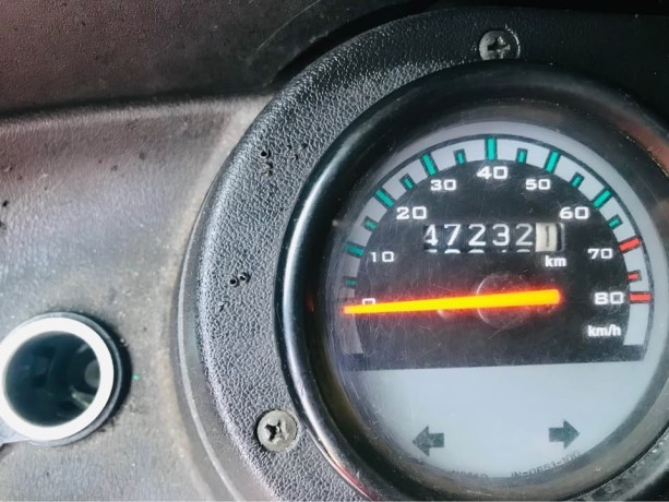 bajaj-re-big-8