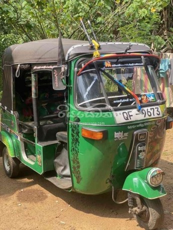 bajaj-2s-big-4