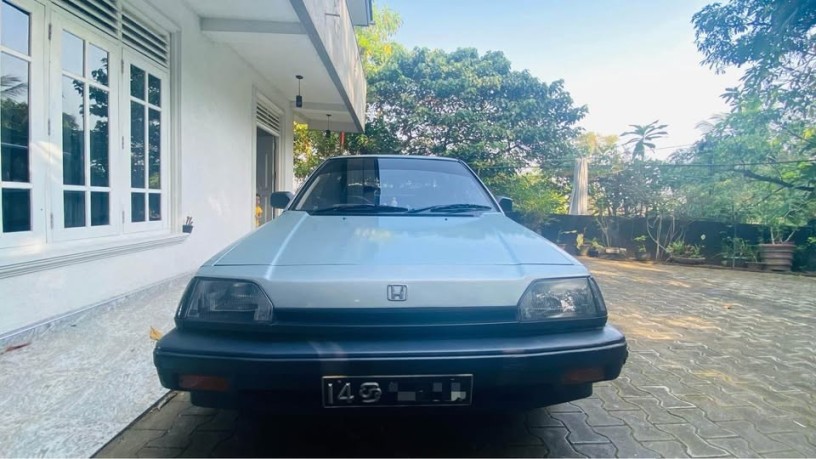 honda-civic-1985-sedan-big-7