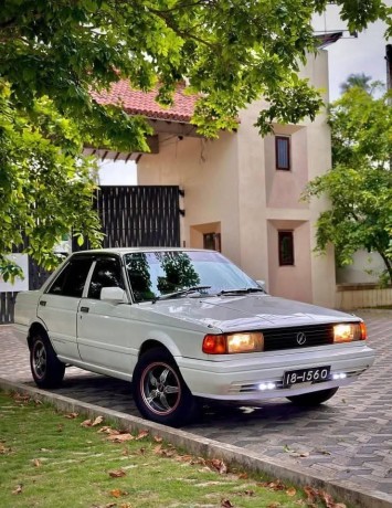 nissan-sunny-e-fb12-big-5