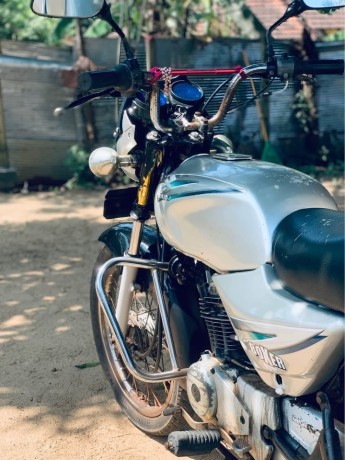 bajaj-big-2
