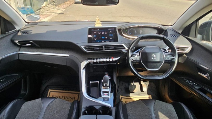 peugeot-5008-big-4