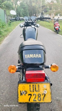 yamaha-sr-250-big-1