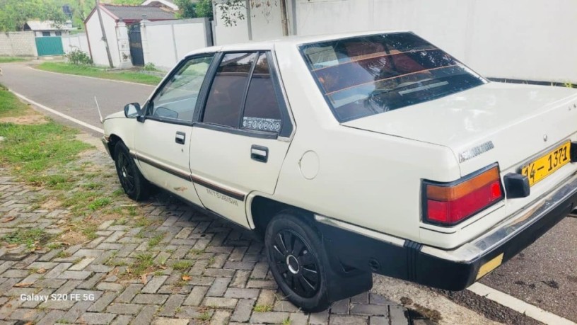 mitsubishi-lancer-big-4
