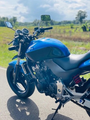 honda-hornet-ch150-2015-big-0