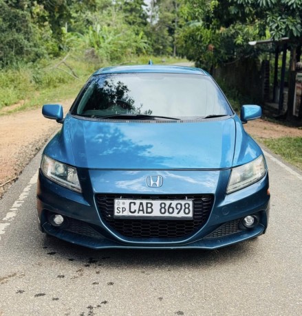 honda-crz-zf1-big-0