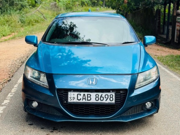 honda-crz-zf1-big-2
